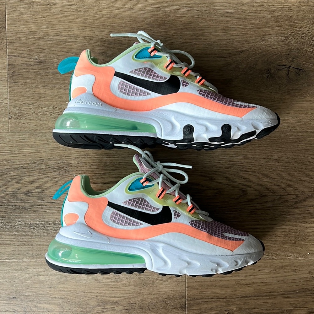 NIKE 270 REACT SHOES